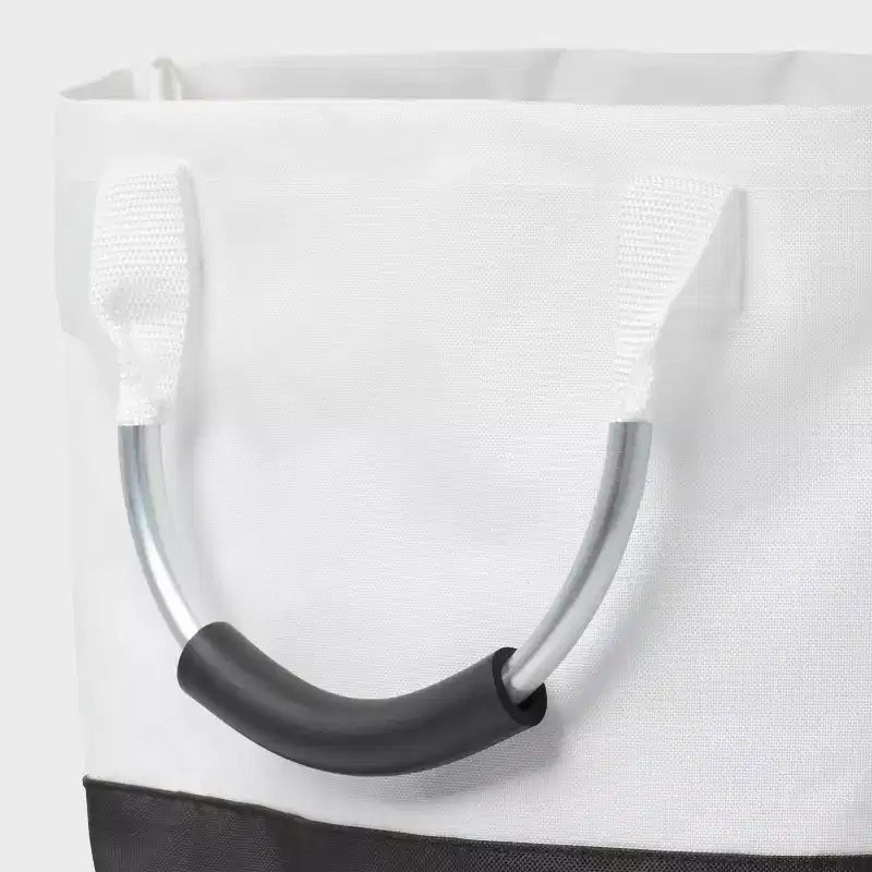 Cesta portabiancheria pieghevole, poliestere nero, design strutturato
