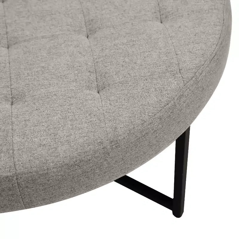Pouf rotondo trapuntato, cotone lino, struttura in ferro, 86 cm di diametro
