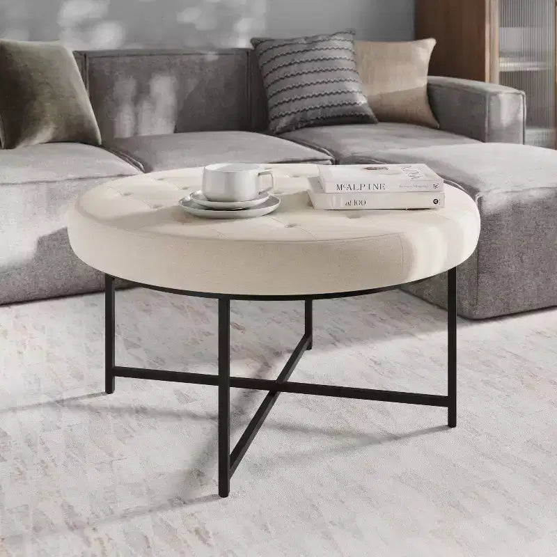 Pouf rotondo trapuntato, cotone lino, struttura in ferro, 86 cm di diametro