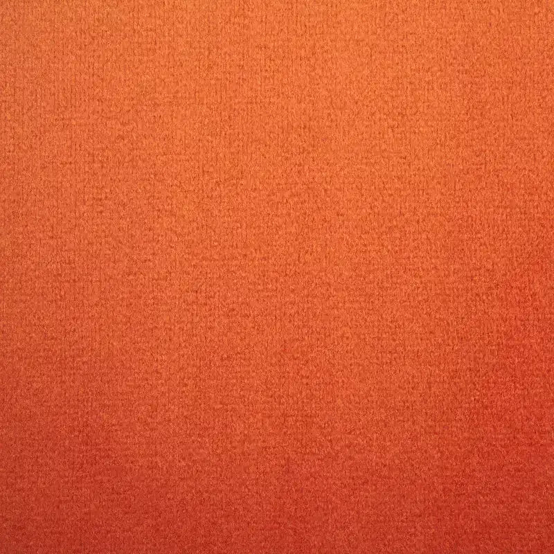 Poltroncina d'accento imbottita, tessuto color crema