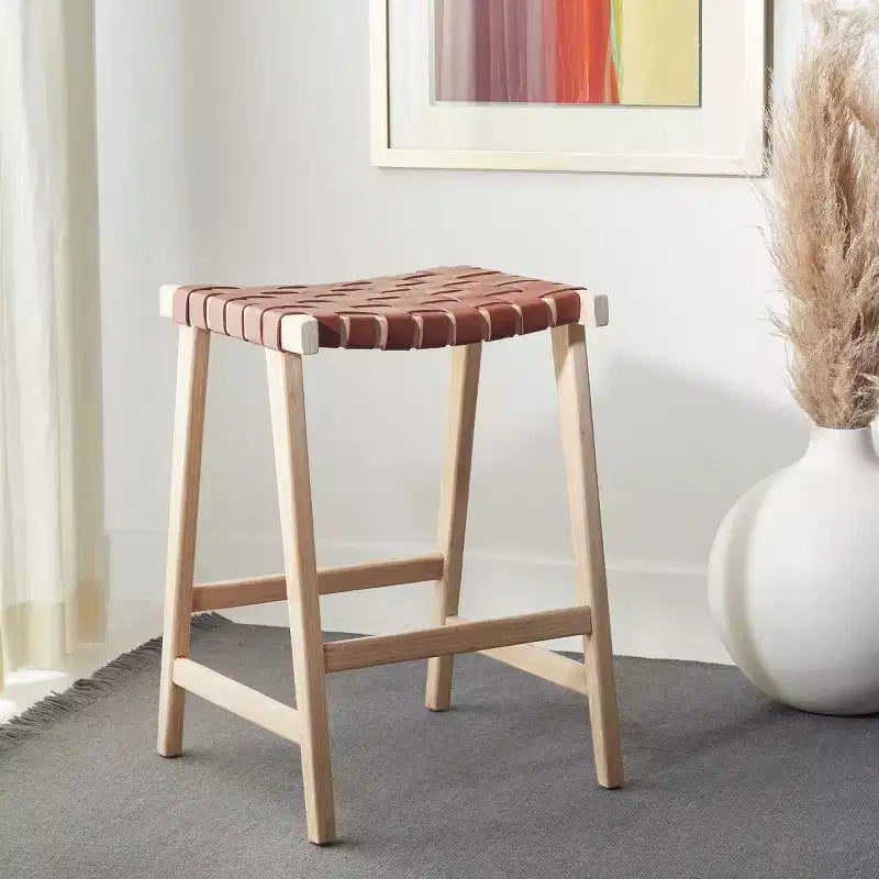 Sgabello da bancone senza schienale con seduta in pelle intrecciata, struttura in legno, 47 cm L x 35,5 cm P