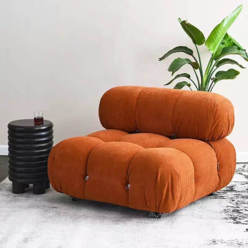 Poltrona d'accento imbottita con ruote, 96 cm L x 71 cm H, telaio in acciaio