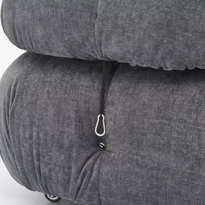 Poltrona d'accento imbottita con ruote, 96 cm L x 71 cm H, telaio in acciaio