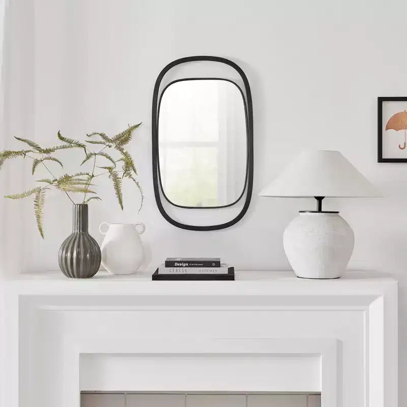 Specchio da Parete Rettangolare con Cornice in Ferro Nero, 75 cm Larghezza