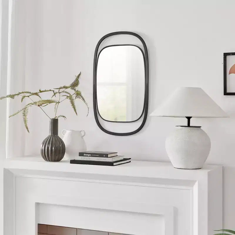 Specchio da Parete Rettangolare con Cornice in Ferro Nero, 75 cm Larghezza